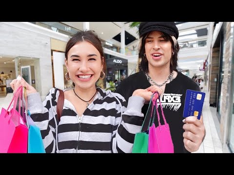 Taking my Sister on a Shopping Spree! img